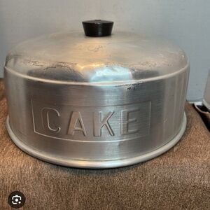 Aluminum Cake Storage Tin with Lid